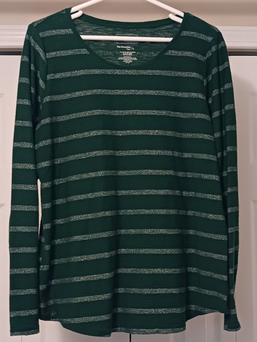#195 3/$18 - Sonoma Green Long Sleeve Top Size L